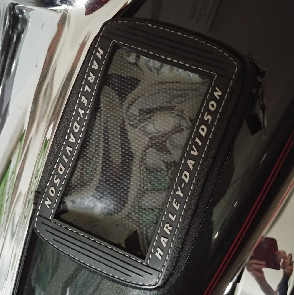 Harley-Davidson Black Zip Phone Wallet with Clear Window and Logo